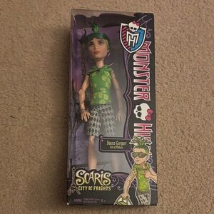 Monster High Deuce Gorgon Scaris New in Box
